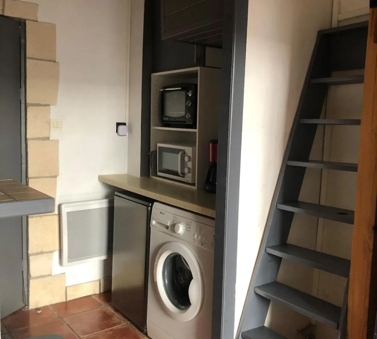 Studio Avignon Intra-Muros Apartment